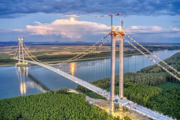 pod-braila-64323425365 (1)
